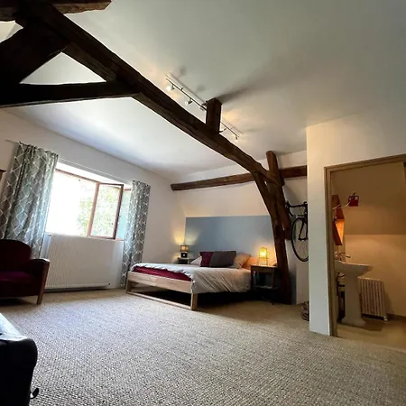 Loue Maison Dans Le Perche بيت للعطل *
