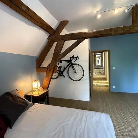 Сasa de vacaciones Loue Maison Dans Le Perche