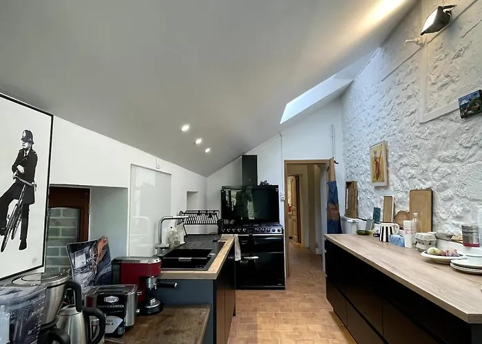 Loue Maison Dans Le Perche * סטון